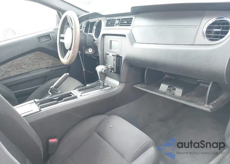 2012 Ford Mustang V6 из США, поврежденный, VIN 1ZVBP8EM1C5237213